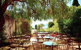Hotel Royal Bon Repos